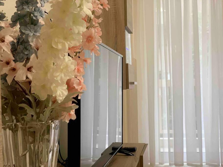 Alexa'S Downtown Apartment Athens Luaran gambar